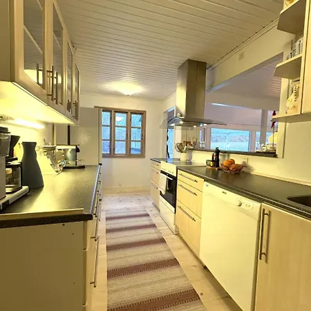 Summer House With Wood Stove Near Vejrhoj Canal *